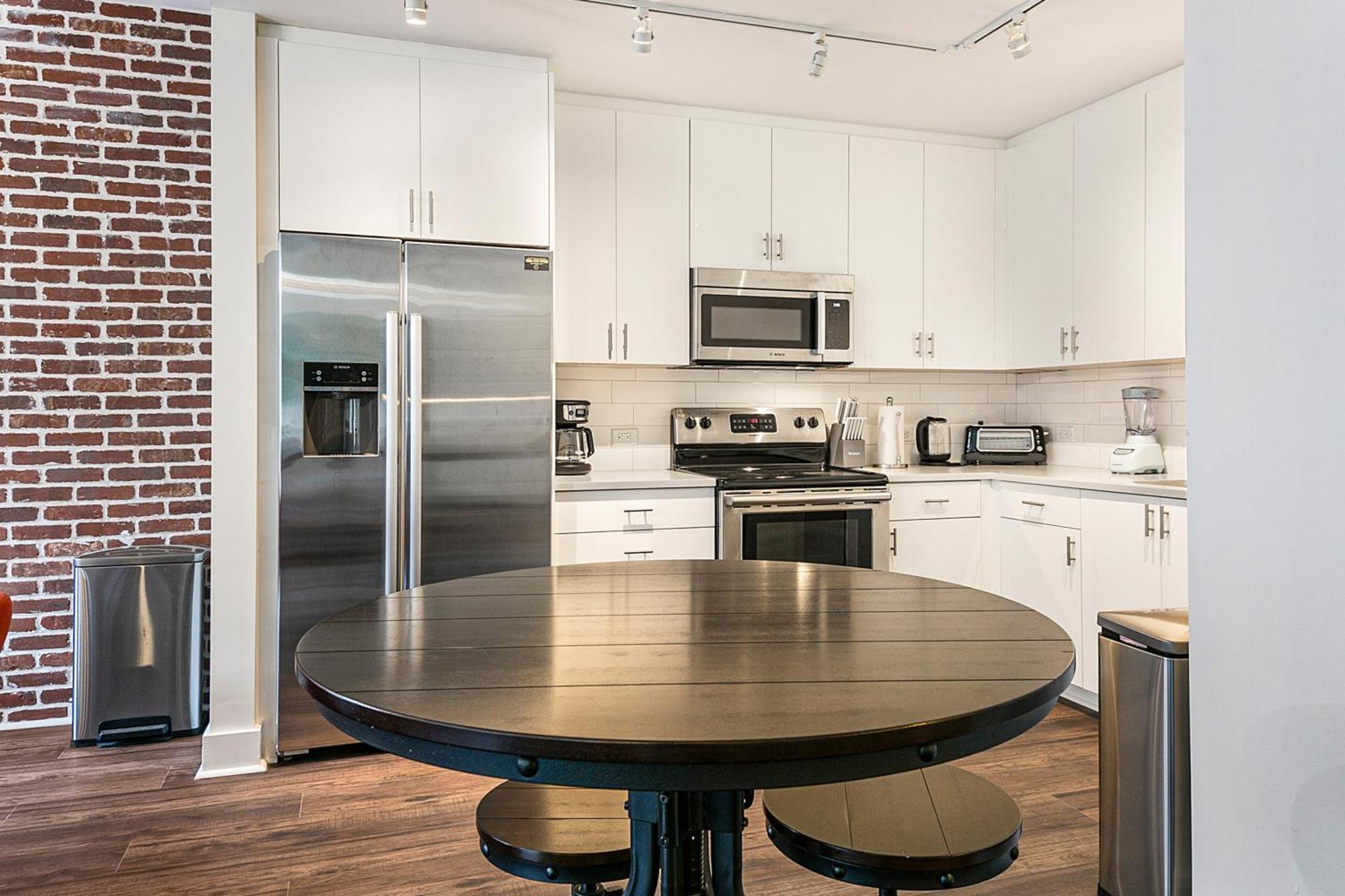 Modern & Fully Furnished Apartments In The Heart Of The City Новий Орлеан Екстер'єр фото
