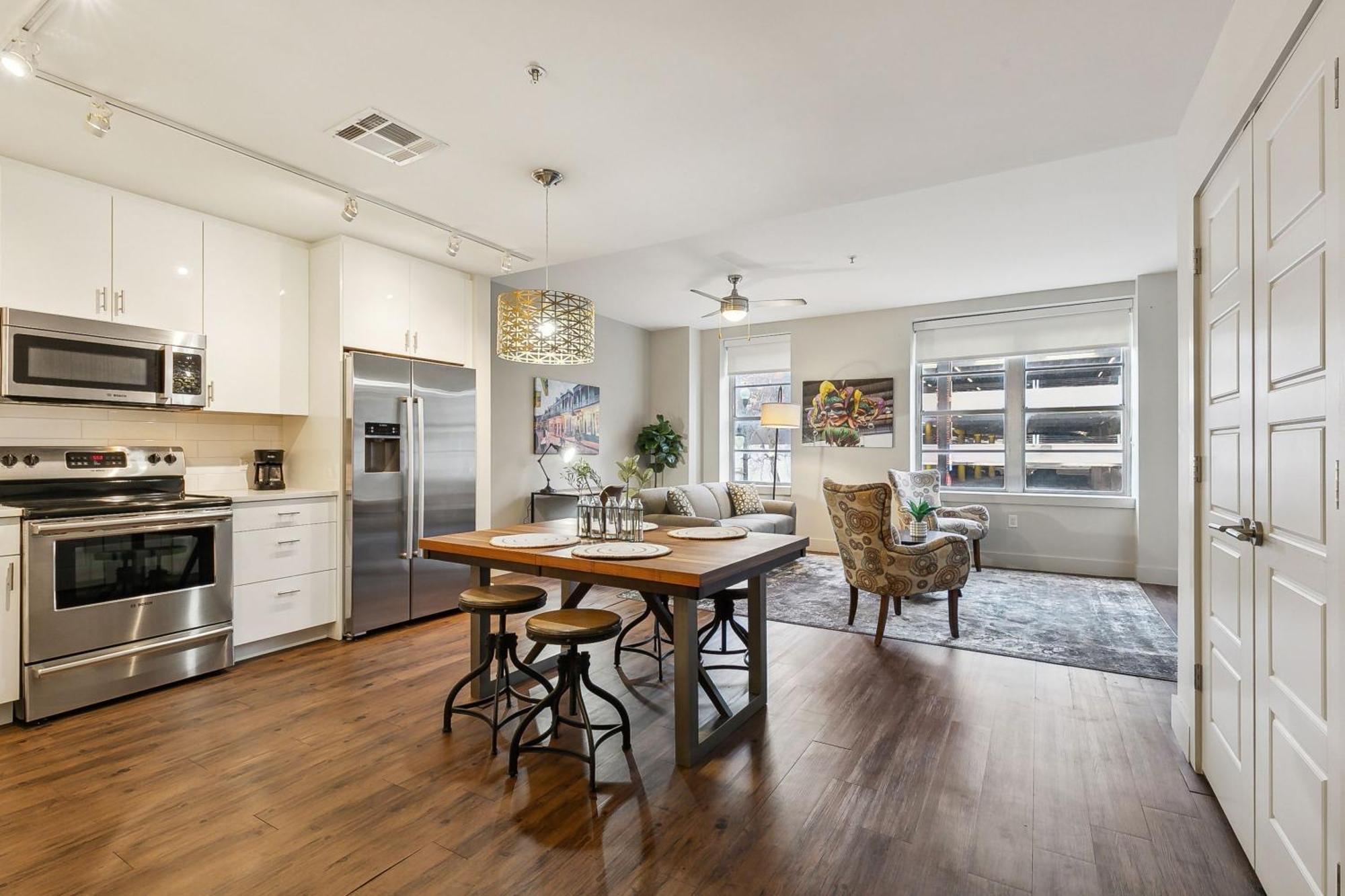 Modern & Fully Furnished Apartments In The Heart Of The City Новий Орлеан Екстер'єр фото